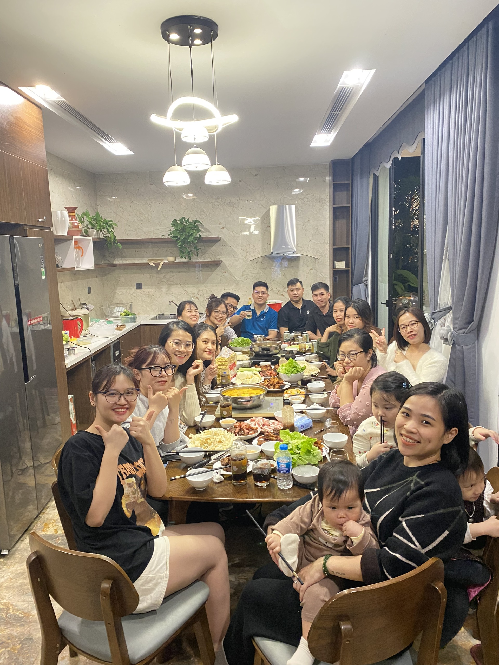 Hoạt động gắn kết của đội ngũ Luật 7S