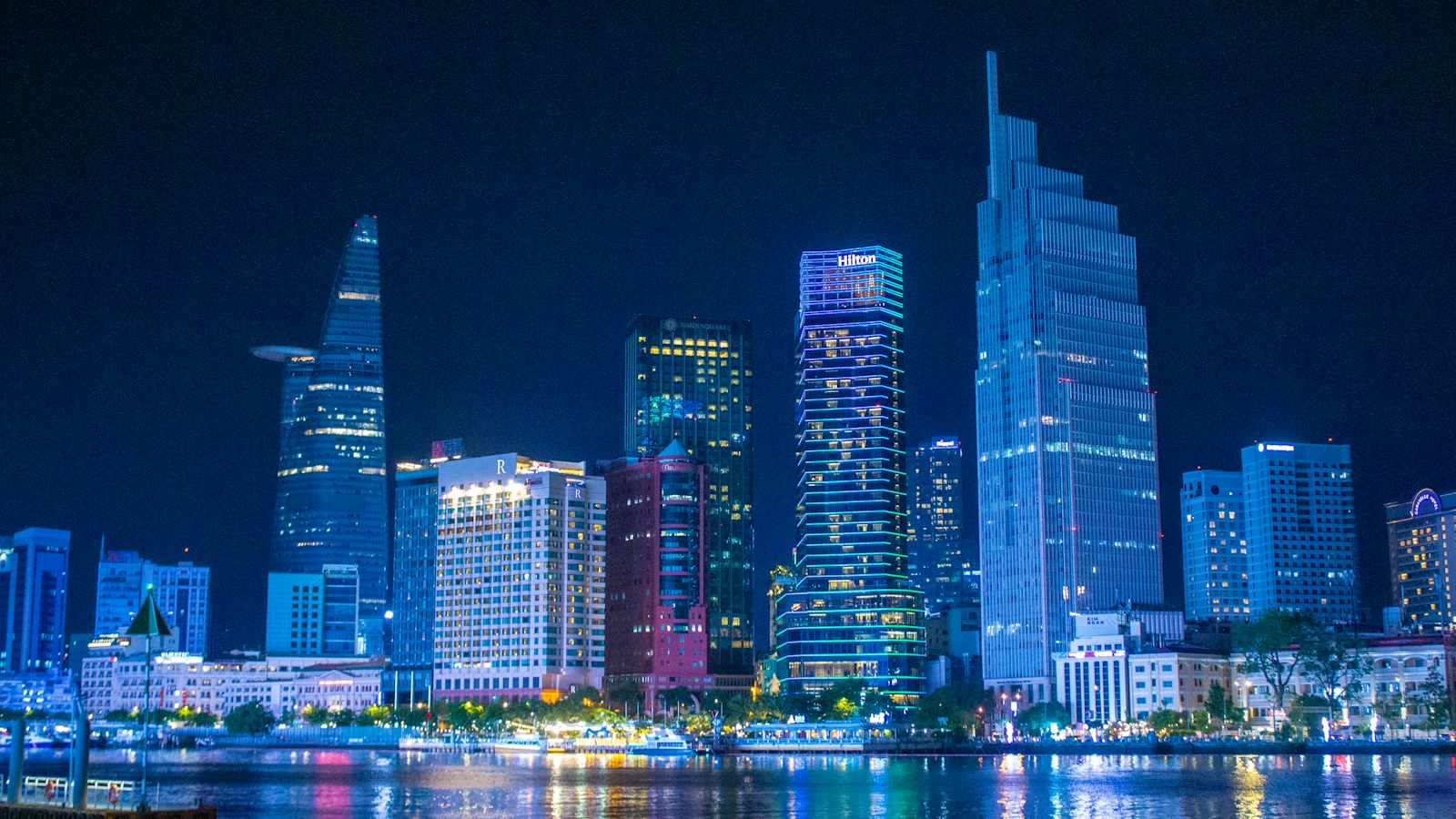 Cao ốc trung tâm TP. Hồ Chí Minh