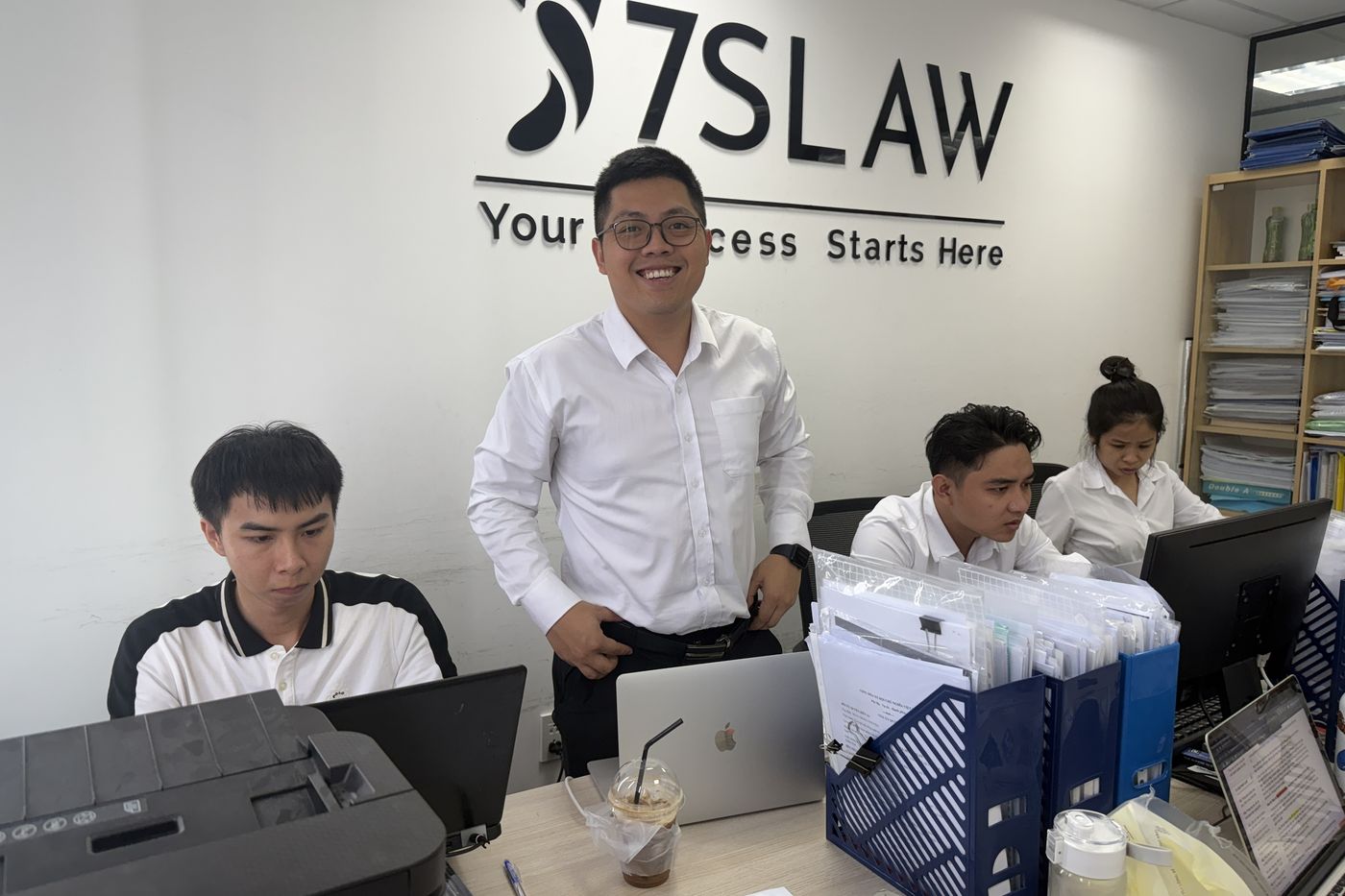 Văn phòng Luật 7S tại tòa nhà TNR Tower, TP. Hồ Chí Minh